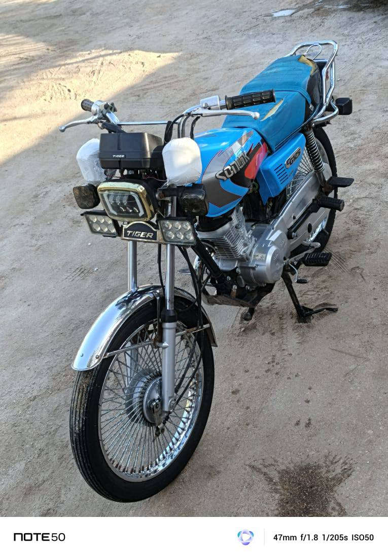 سلام عليكم 
 سونك تايكر  23 نضيفه محرك مامفتوح جيس بعدهي بلادي شوف عينك سعر 650 وبيها مجال قليل مكان وركاء الاستفسار ***********
