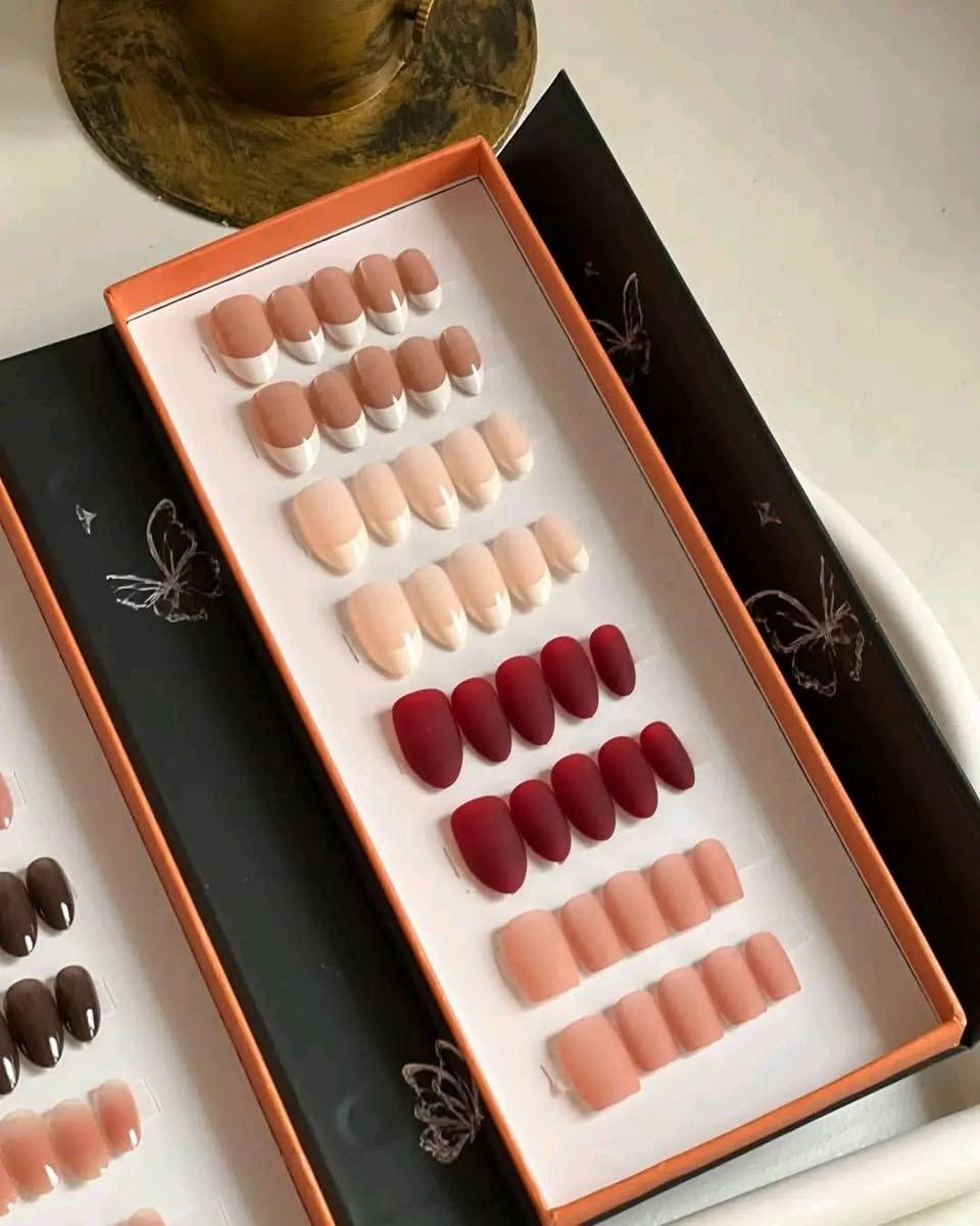 من ماركه لامار
رموش واظافر
ابيع مفرد
يوجد خدمه التوصيل جميع محافظات العراق
للحجز والاستفسارات للمراسلة الصفحه او عن طريق واتساب
***********
