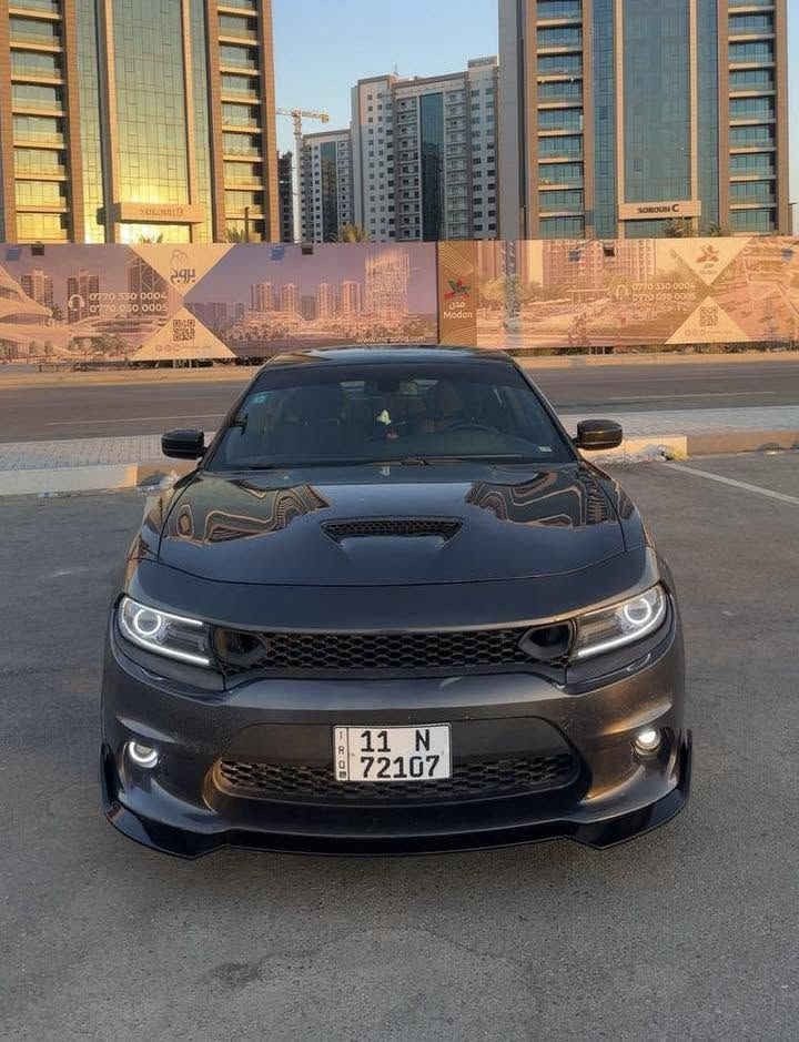 سلام عليكم  ارخص جارجر 2018              تو ويل R/T5700 رقم بغداد باسمي سنويه وهزه جديد 
كير مكينه مكفول شرط الفحص
صدر امام خلفي  جديد
تبريد ثلج قطعتين 
شاشه جبيره
داخل كاربون فايبر 
عليا زراعه لدات امام وتغير ألوان 
شفتات ستيرن 
تدفه مري
حساسات امام وخلفي 
بجم محدث srt
ويل كب نجمه خسفه قويه الأصلي
السياره بدون ايرباك بدون دواخل 
السياره داخله دعاميات فقط 
ونفحص طلع بيها كلير قطعتين وقطعه مبدله 
بدون بارد السياره جديده بشكل 
ماشيه ٧٤mi
ترأيها مال زيرو
صور الحادث مرفق مع المنشور 
عنوان بغداد حي الإعلام 
رقم ***********
السعر 168 وبيها شي بسيط حك الجيه
