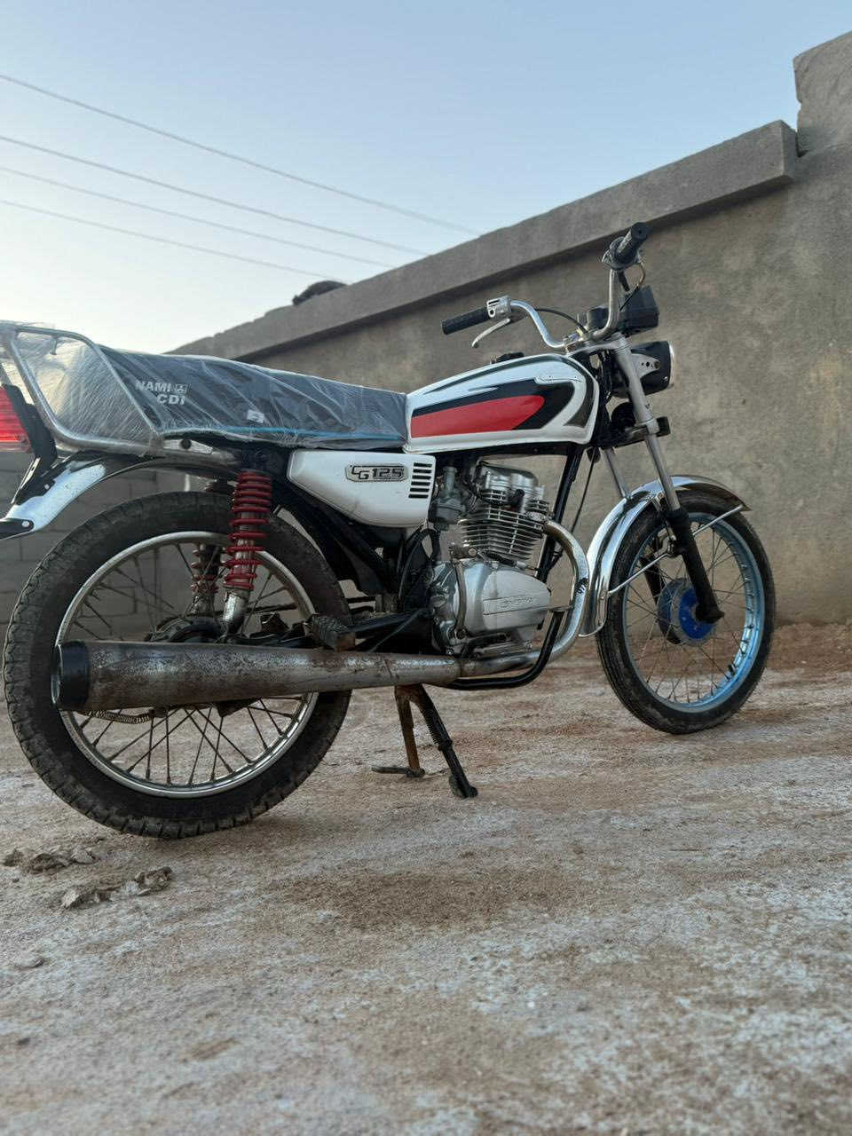 ‏سلام عليكم دراجة للبيع ارجي دراجة نظيفة كله جديد أغراض مكان البصرة أبو الخصيب السعر أربع السعر 400 هذا رقمه شراء خدمتي ***********￼
