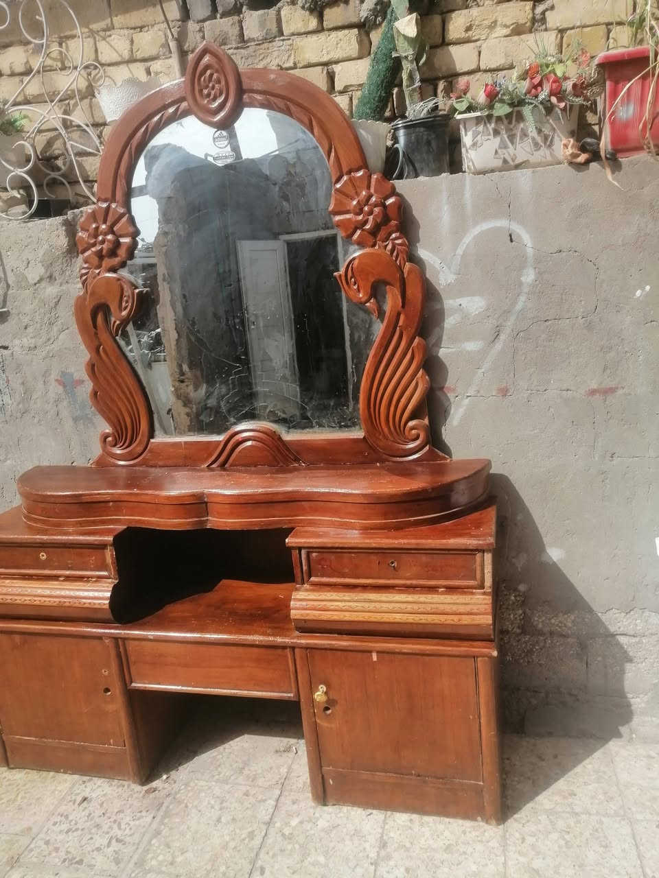 ميز امرايه تزكام نضيف كلش السعر 65 وبي مجال للشراي يدخل خاص ماجاوب تعليقات


**إذا كنت صاحب هذا الإعلان وتريد حذفه لأي سبب، رجاءا أرسل رسالة إلى الدعم الفني**