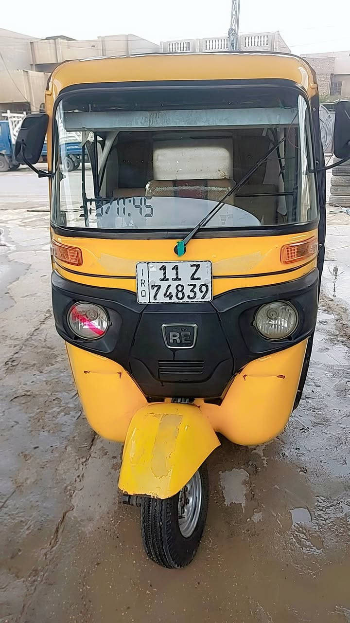 #للبيع موديل 21 شهر 9 بيها صفحه معمره وطعجات زغار بلغود مبينات تحويل ثاني يوم سعر 7200 بيها مجال مكاني مدينه الصدر 
***********
