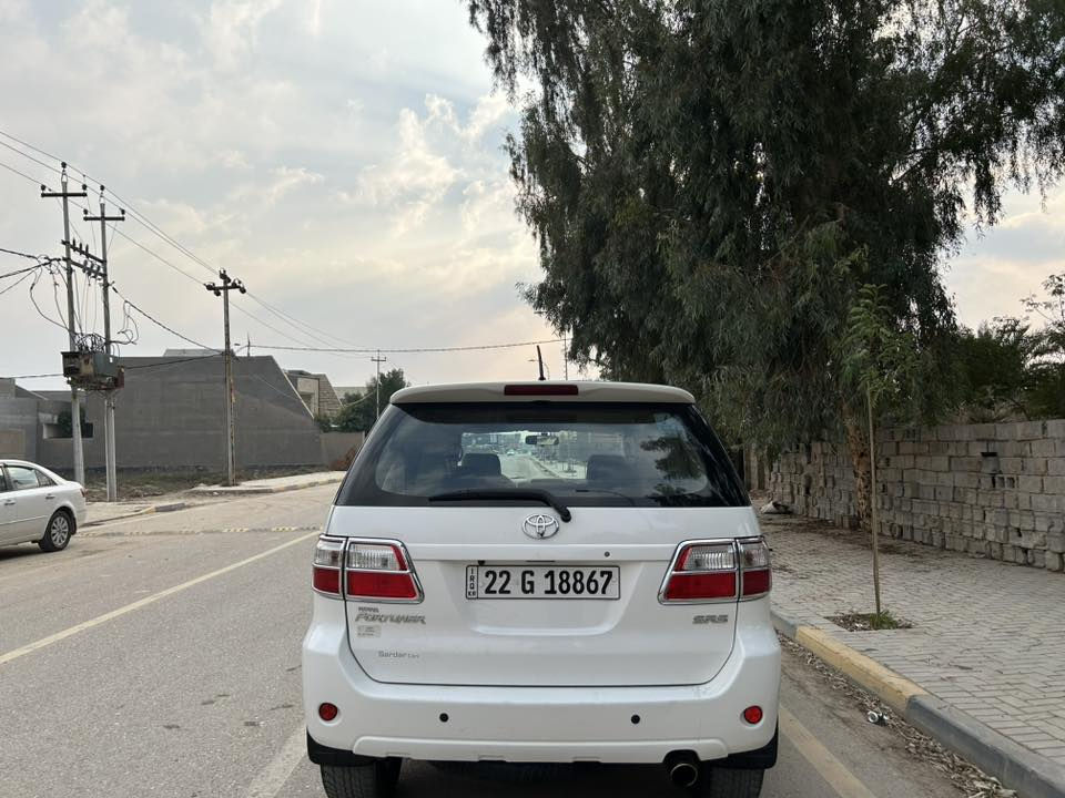 سلام عليكم فورجنر 2010
ماشيه ١٥٥
محرك 2700
مواصفات تاب كامره خلفيه اماميه ثلاث قطع تبريد حساس خلفي بلادي 2ويل مانع انزلاق 

حداديه صدر جديد دبلات جدد خلفي امامي  
السياره مال جناي خير من الله حلوه او ناعمه 

سياره بيه بارد بل باب عكس السايق الوره او الباقي مكفول 

العنوان واسط قظاء الزبيديه

للستفسار ***********
