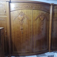 للبيع غرفه اخشاب فصال صاج 5ملم خارج داخل شرط السعر مليونين 07508229710