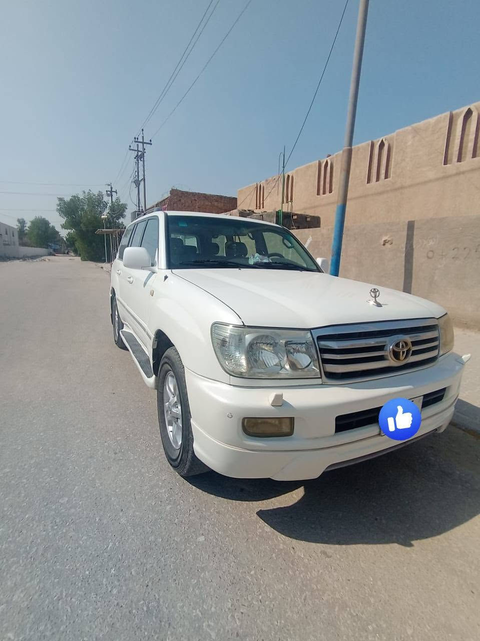 سياره للبيع مونيكا لاند كروز موديل  2007 سعر 160 مداور ثاني يوم سنويه 2028 اطارات جديد بيها، 3 قطع صبغ بدون ضرر.  رقم ذي قار للاستفسار ***********
