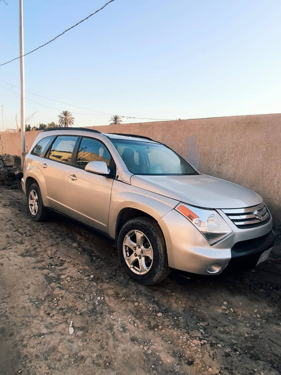 السلام عليكم سازوكي XL7 2007 مكينه وكير وتبريد 3قطع وتخم تاير وباتري  كله جديد  7راكب
مصبوغه احزام جماليه وبيها جاملغ الأمامي عكس السايق بدل رقم بغداد بسمي تحويل مباشر السعر 65$ الراغب يتصل على الرقم وبي وبي واتساب ***********
