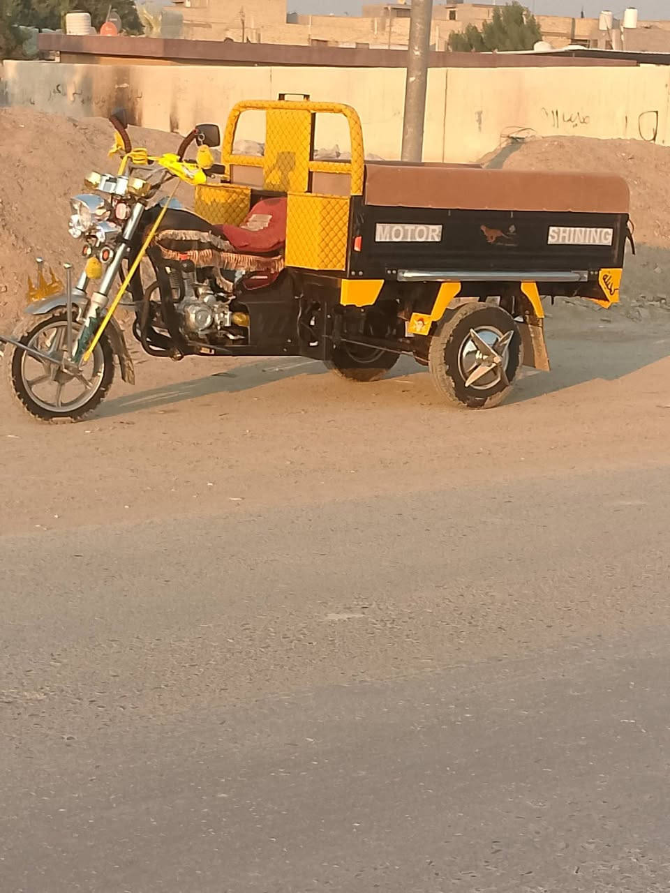 وين اليدور جديد سلام عليكم موديل 2024 اوراق اصوليه كهربايات كلئ تشتغل كفالئ عامه مستعجل ع بيع سعر1800 وبيه مجال تحياتي لجميع ستوته مال شغل  بغداد قرب علوت رشيد 😍***********وبي وتساب
