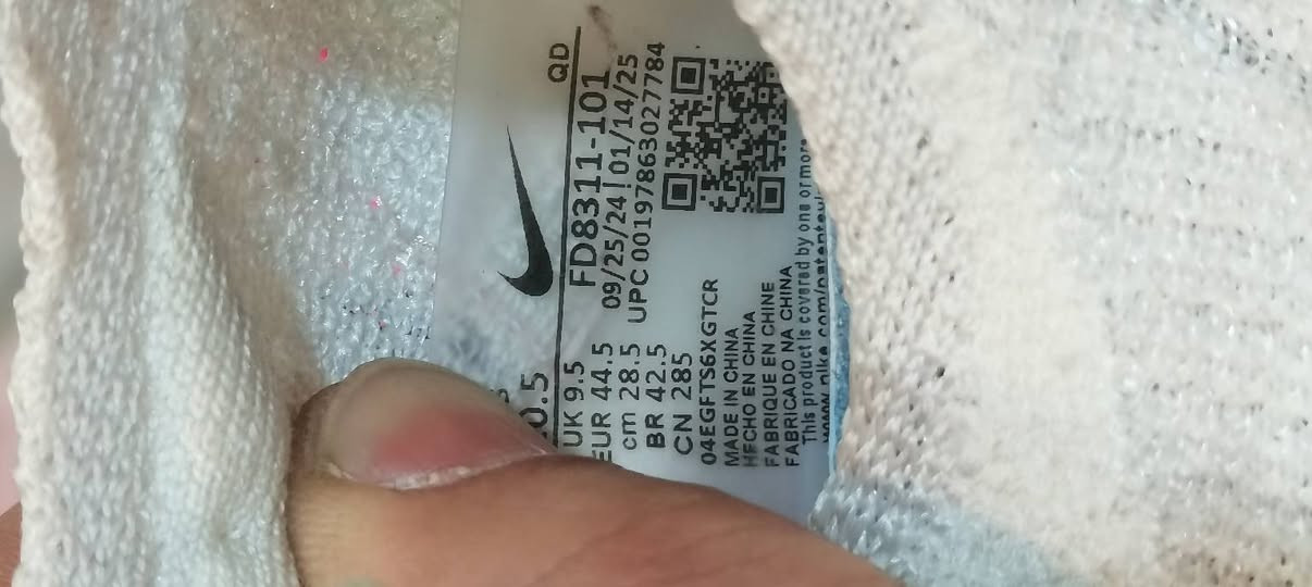 Nike
ROAD RACING AF
بالە اروبیە ارجنال نضيف
قياس 44.5
طول قدم 28.5 سم
توصیل مجاني


**إذا كنت صاحب هذا الإعلان وتريد حذفه لأي سبب، رجاءا أرسل رسالة إلى الدعم الفني**