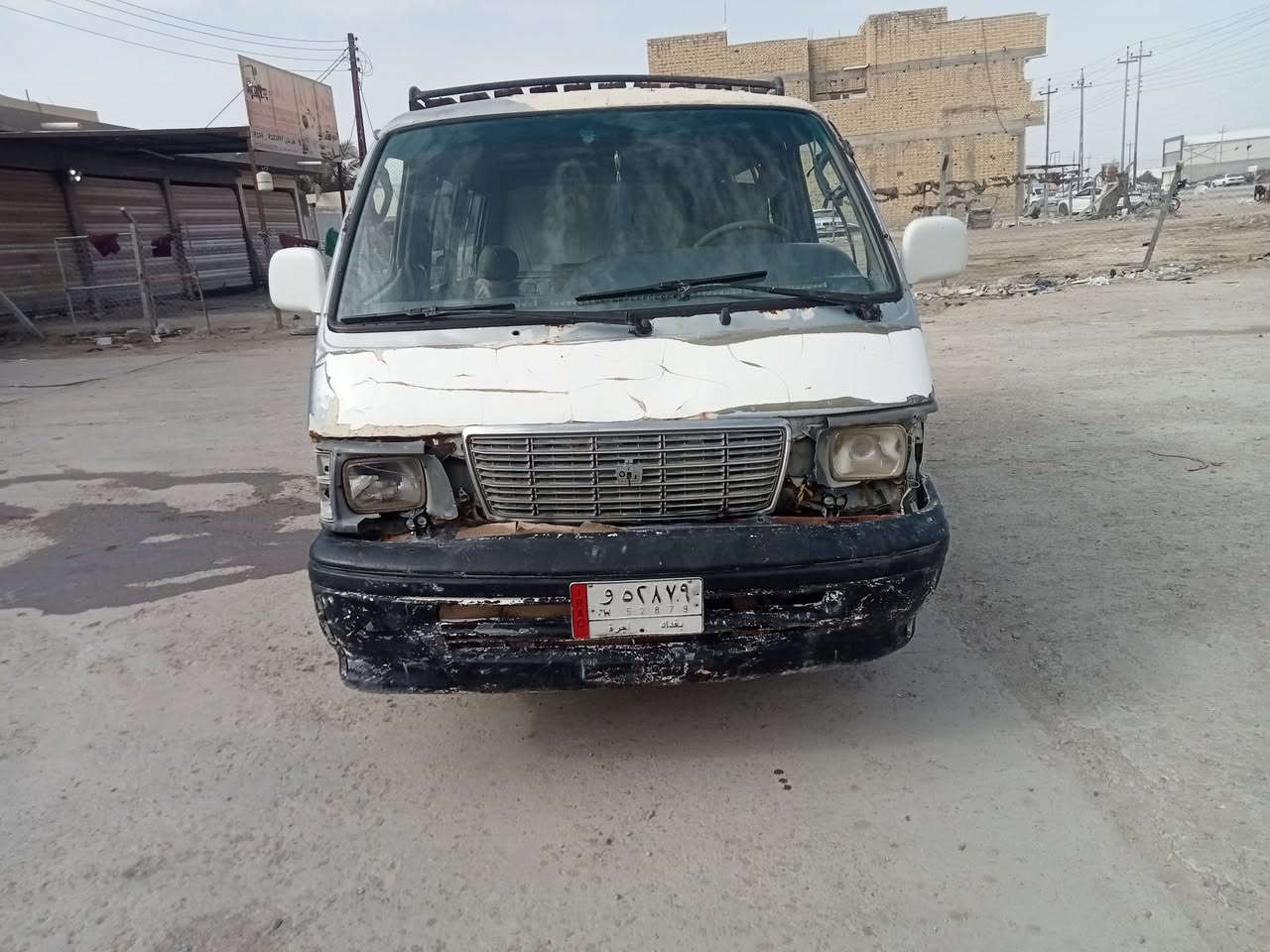 السلام عليكم هايسه للبيع م 93 مكينه  ونجي اوتماتيك لاتنقيص وله تبخير حداديه زينه طخم تاير جديد سياره عوزه ترتيب  اترايك وين ميعجبك صاحبه ابغداد بس ماواصله سنويه صاقطه بل 22 ابيع برميل وربع تايرات كوم حديد....مكان ناصريه سوك شيوخ ***********...وتساب  سعر.. 20..اوبيه مجال
مراوس حسب القناعه
