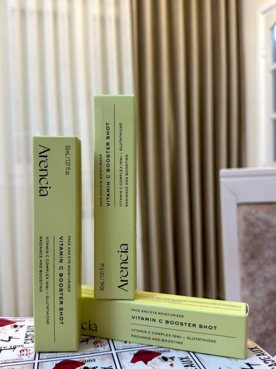 شوفو شنو توفر عندنا 😍😍

Arencia – Face & Eye Cream Moisturizer
✨ Vitamin C Booster Shot ✨
كريم خفيف وعملي يخدم كـ Booster بفيتامين C، ينفع للوجه وتحت العين في نفس الوقت 👌
💛 تركيبة ذكية تعطيك إشراقة وترطيب بدون ما تحسي بثقل أو دهنية

يحتوي على :
✔️ Vitamin C Complex (5%) → إشراقة واضحة + توحيد لون البشرة
✔️ Glutathione → يساعد على التخفيف من التصبغات ويزيد النضارة
✔️ مرطّبات خفيفة → ترطيب مريح بدون ما يسد المسام

الفوائد:
✨ يعطي إشراقة من أول استعمال
🎯 يساعد تدريجياً على تقليل البقع والتصبغات
👁️ يخفف مظهر التعب والهالات تحت العين
💧 يرطّب البشرة


**إذا كنت صاحب هذا الإعلان وتريد حذفه لأي سبب، رجاءا أرسل رسالة إلى الدعم الفني**