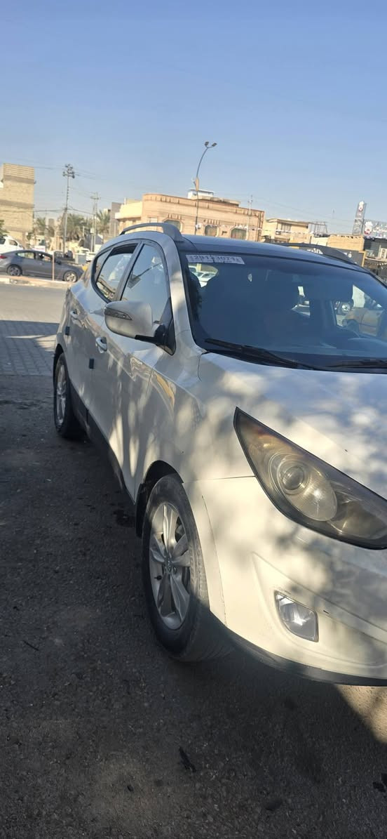توكسان موديل 2013اربيل السعر 145بيها مجال الاتصال ***********
