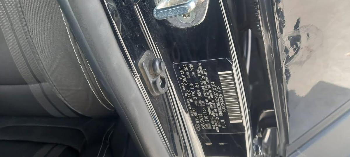 السلام عليكم هونداي فينيو 2023فول عدا البصمه بدون ايرباك ماشيه ١٦الف ميل كامله بدون  وارد الحادث باب خلفي ايسر مع جامغ خلفي ايسر صبغ بدون تبديل مابيها اي نقص رقم بغداد السعر ١٣٠ورقه  ***********
