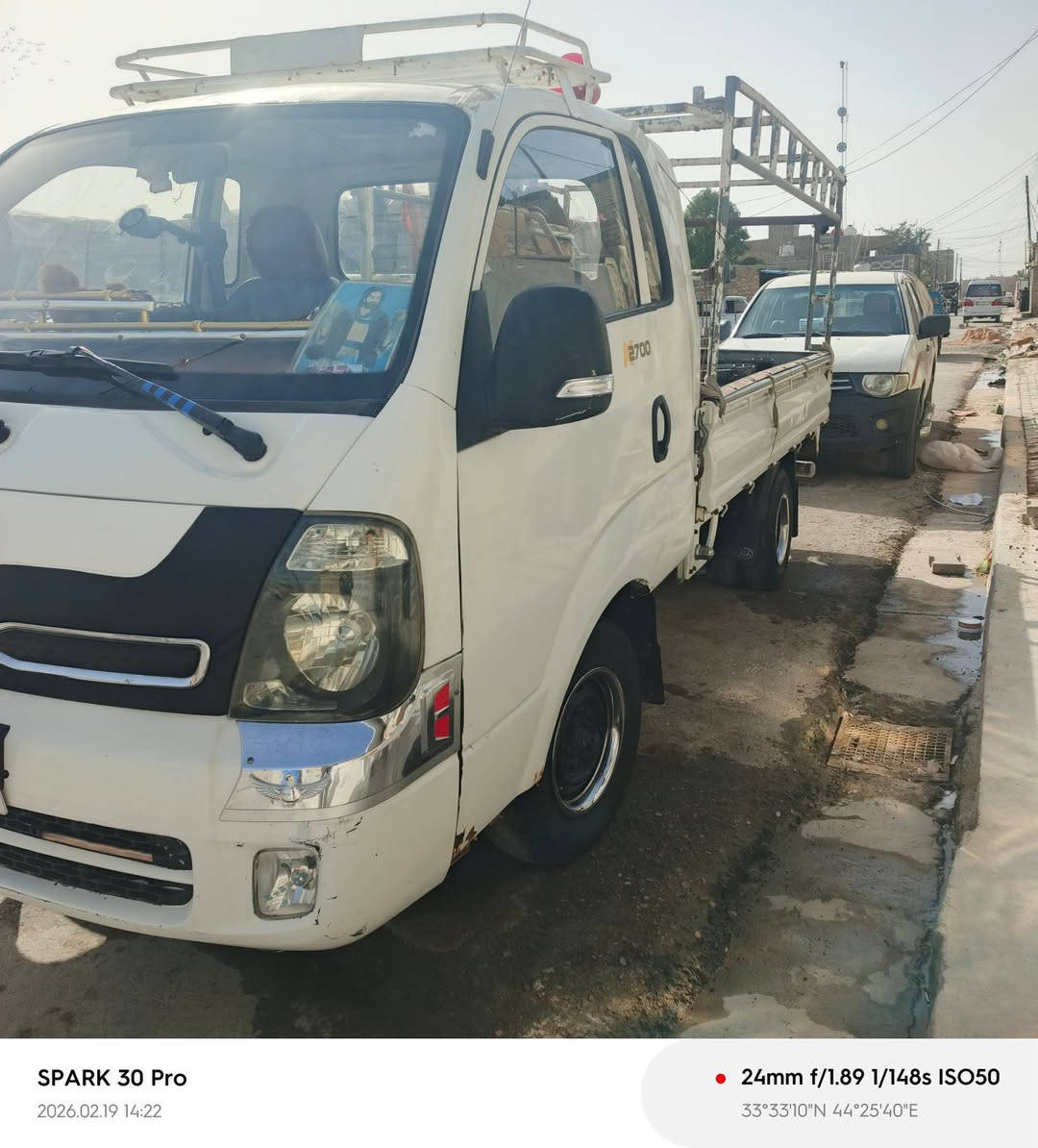 السلام عليكم. كيا حمل 2015. كير محرك اكسل شاصي. خير من الله. مكان بغداد. للاستفسار الاتصال على الرقم ***********
