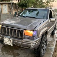 ١٩٩٨ • V8 • اوتوماتيك