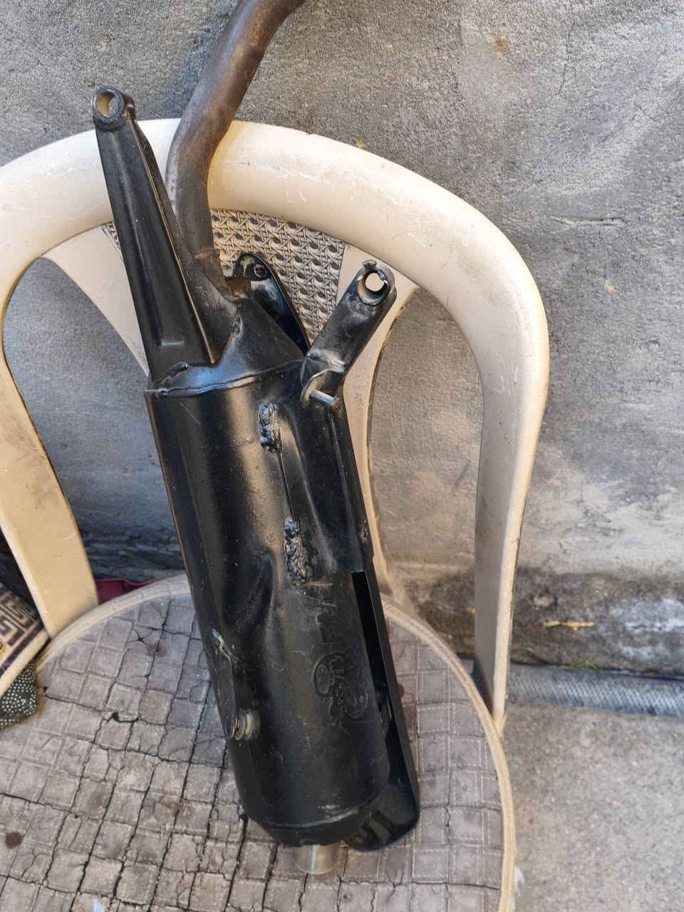 سلام عليكم صالنصه اف ام  مال ماكس نضيفه بس بيه لحيم ولحيم مو واضح والصالنصه مصبوغه ونضيفه  قيم وخذ


**إذا كنت صاحب هذا الإعلان وتريد حذفه لأي سبب، رجاءا أرسل رسالة إلى الدعم الفني**