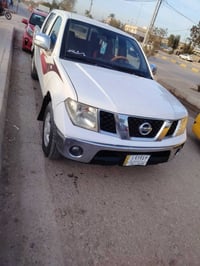 نيفارا ٢٠١٢ • اوتوماتيك • رقم قادسيه