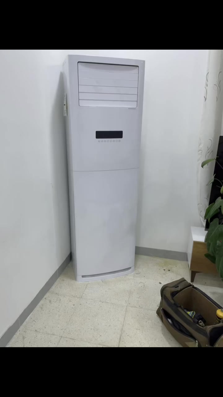 ام عليكم الورشه المتنقله في بغداد
لصيانه السبالت تنصيب سبالت وغسل سبالت 
وصيانه كافه اعطال السبالت كهربائيات ليك شحن غاز ```410R❄️  R22❄️ جميع السبالت  كنتوري او جداري❄️ فقط عليك تواصل على ذني الارقام تحب واتساب تحب اتصال احنا بالخدمه‏ ***********
