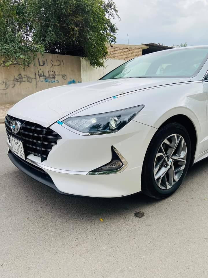 السلام عليكم سوناته موديل 20خليجي بدون ضربه مكينه 2000 رقم بغداد بسمي السعر 180 وبيه مجال المكان بغداد لاعظميه ***********
