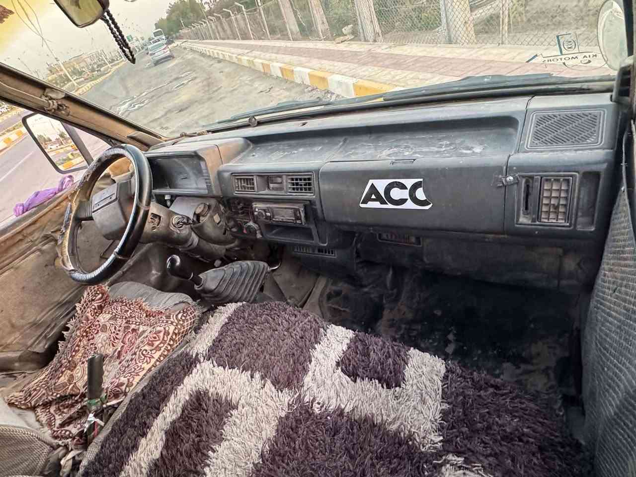للبيع كيا بسته كير ومكينه سياره جاهزه كشر كدامك موضوح بل صوره دواخل حلوات رقم احمر فقط مكاتبه اسويلك راعيها ماندله 
العنوان ناصريه مركز 
رقم الهاتف ***********
