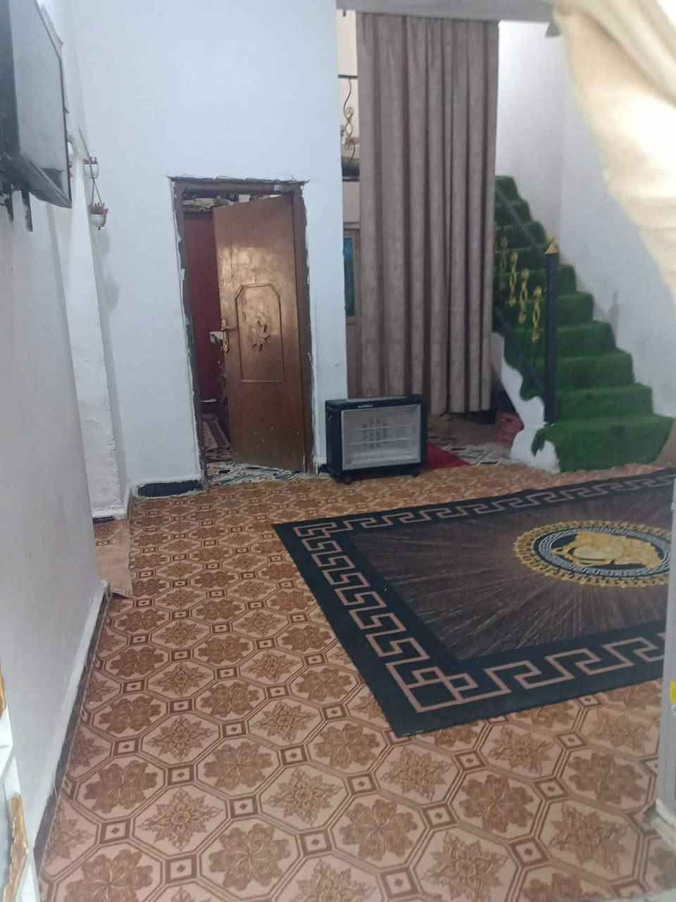 بيت للبيع بحي العلام مساحته100م ركن  قرار محكمه مداوره سهم يتكون من غرفه وصاله وستقبال مطبخ وصحيات سعره 28بي مجال لشراي


**إذا كنت صاحب هذا الإعلان وتريد حذفه لأي سبب، رجاءا أرسل رسالة إلى الدعم الفني**