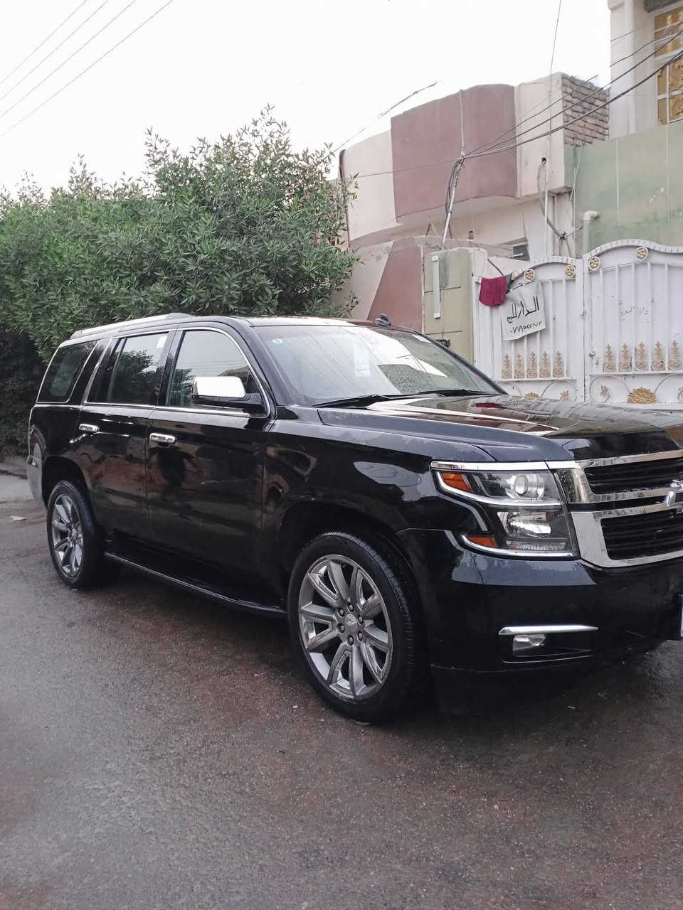 السلام عليكم تاهو 2015 وارد امريكي بيها خمس قطع السعر شدتين و 65 وبيها مجال رقم الهاتف ***********
