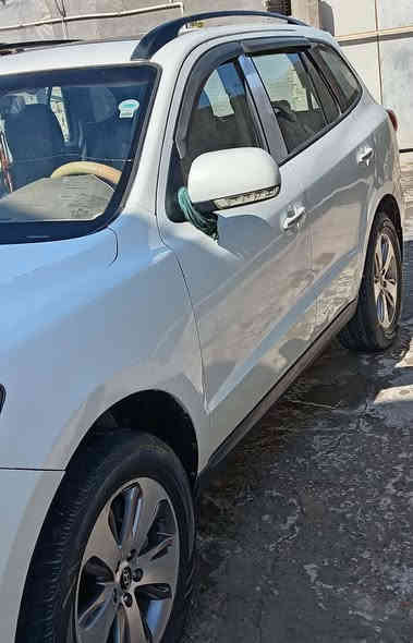 السلام عليكم سنتافي للبيع موديل 2012السياره فول مواصفات واحد ع واحد كير مكينه حداديه خير من الله مكينه2400 سبعه راكب بيها ثلاث قطع صبغ  السعر 133 السياره بسمي وبيها مجال الاستفسار 
***********
