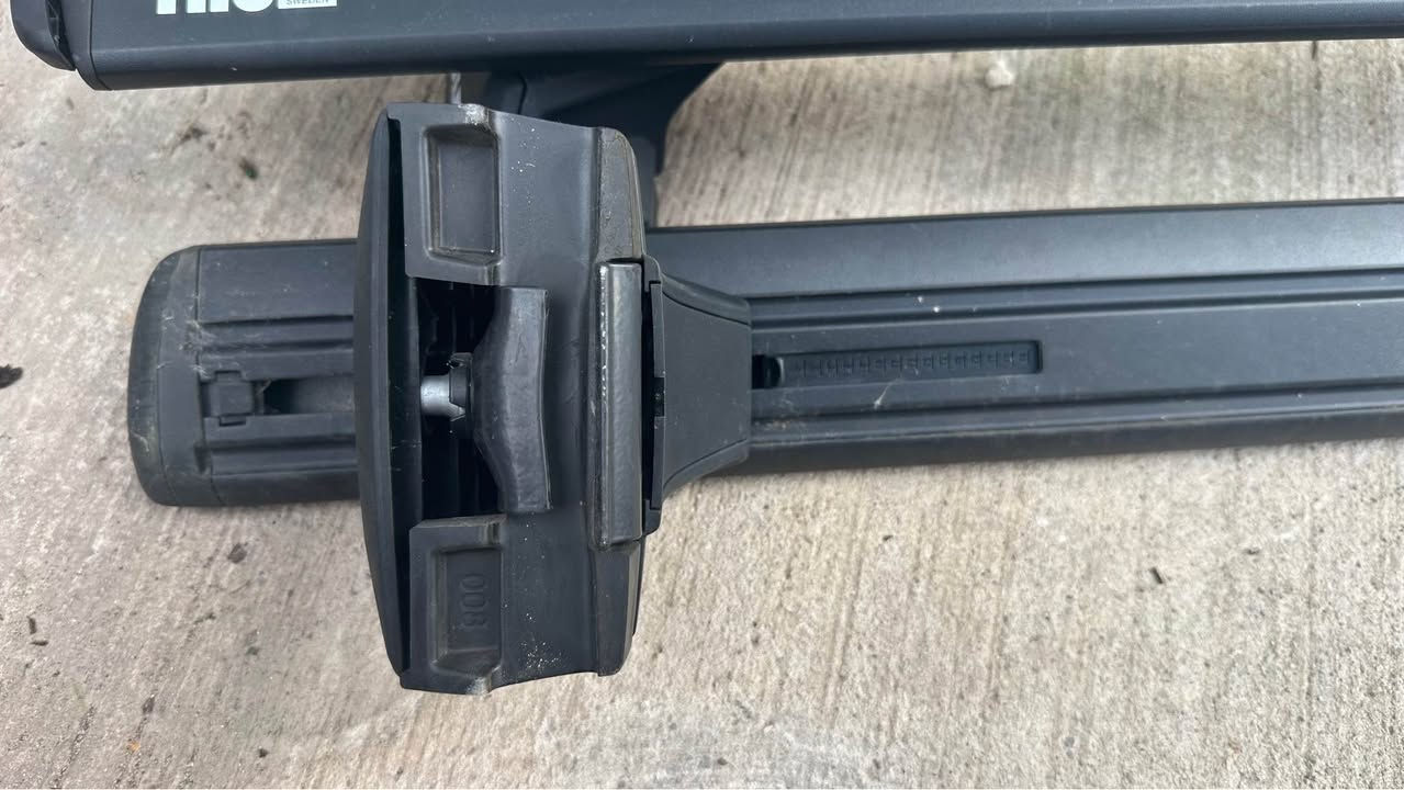 Below is the link to the roof bars 

https://roof-box.uk/products/option-a-thule-roof-rack-for-bmw-2-series-active-tourer-f45-3-series-touring-with-flush-rails-wingbar-evo-copy?srsltid=AfmBOoqrYS0PvJWKFw5S7Cn2DT3xVkB08__I8sqSxvx147Ek80DLDe5X

Cash on collection only 
Rotherham
S61 Rotherham, South Yorkshire


**إذا كنت صاحب هذا الإعلان وتريد حذفه لأي سبب، رجاءا أرسل رسالة إلى الدعم الفني**
