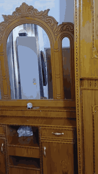 غرفه النوم صاج ٦ملحق البيع جديده كلش عنوان بغداد ***********
