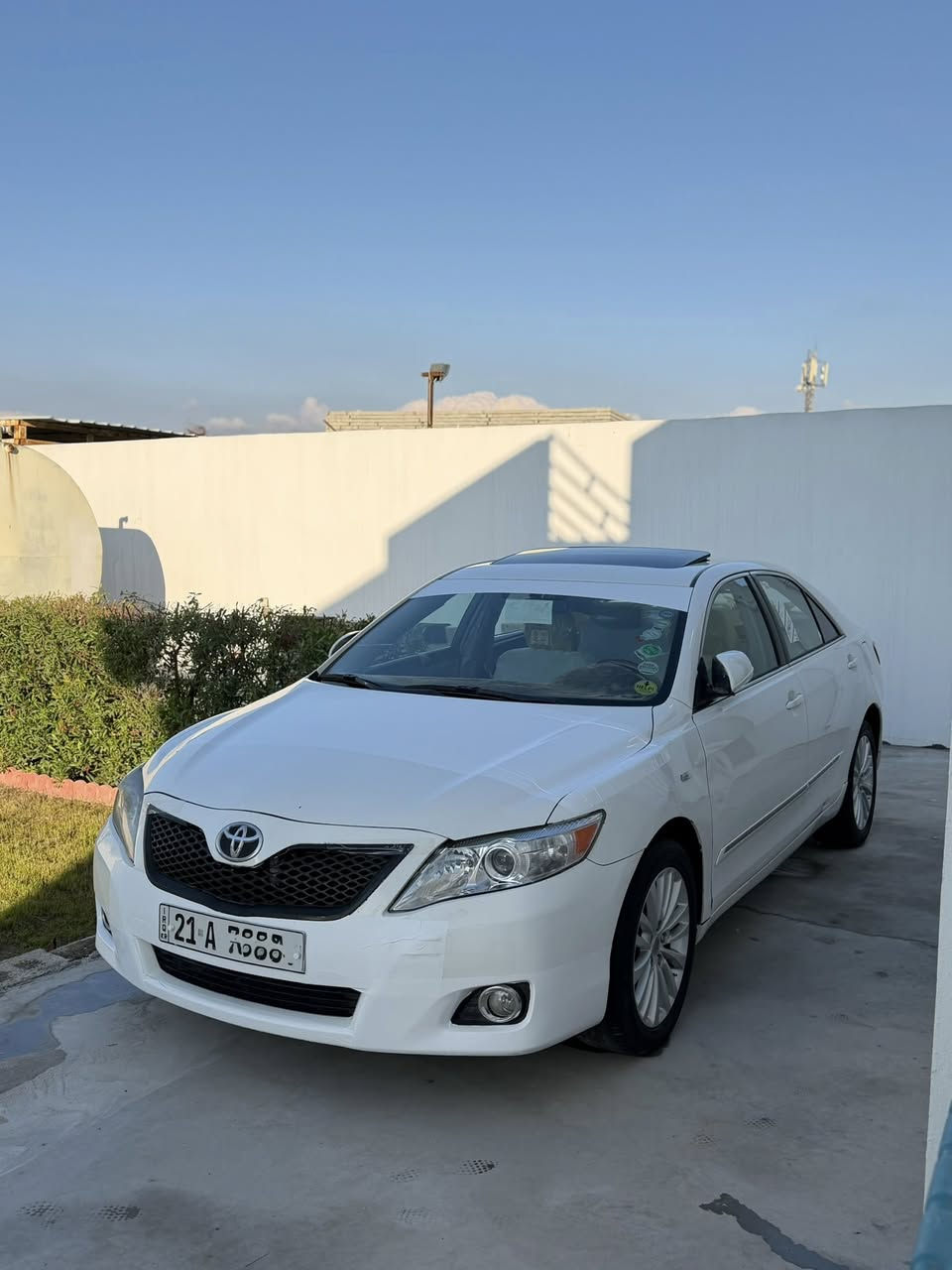 تويوتا كامري 2008 خليجي فول GLX
سلام عليكم تويوتا كامري موديل 2008 محدث 2011
مواصفات GLX داخل اصفر سلايت شاش كامير حساس 
اشارت بل مراي تبريد خلفي كشانت كهربائي 
لايتات زينون 
كير محرك بشرط لا صرف لا بخار بدون فتح
صدر امامي جديد 
شرط تحويل والغرامات 
سنوية هز رقم ژينكة جديد 
صبخ بيها بونيد وبيها ثلالث مكانت شبر صبخ بدون دواخل 
السيارا جاهز. وحلو 
مكاني كركوك 
للبيع فقط  
سعر108 بيها مجال 
***********
