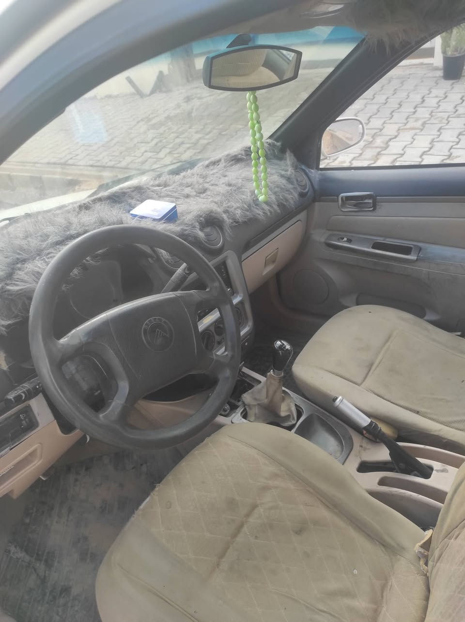 السلام عليكم  سي كي البيع مديل ١٣ رقم قادسيه انكليزي محركها بي بخار بس ناعمه وحلوه مكانها النجف قرب جامعة  لكفيل سعرها ٢٨  رقم الهاتف  ***********
