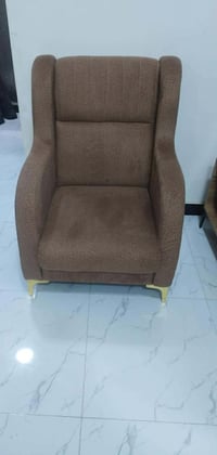 كراسي • جديدة • ناصرية الاسكان الصناعي