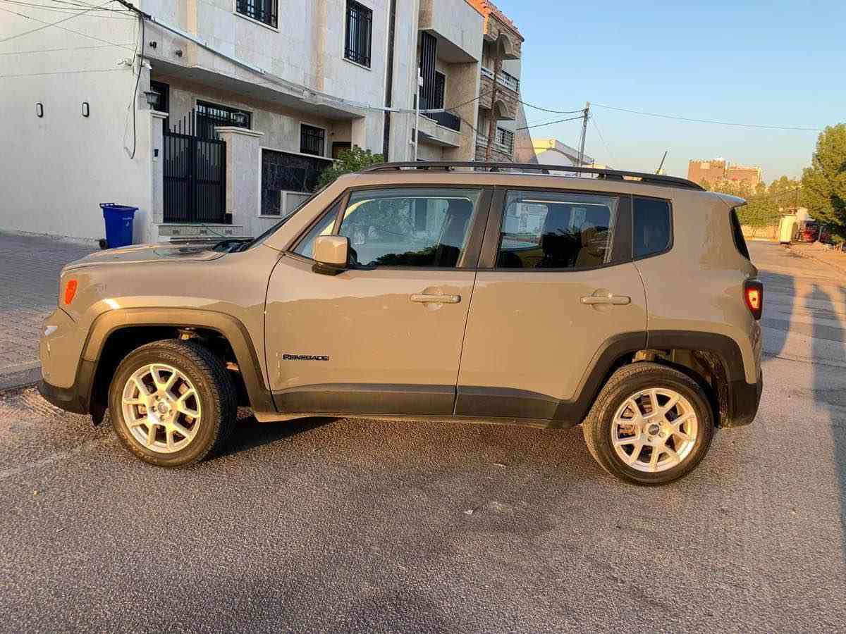 سلام عليكم 
للبيع فقط جيب رنكيد 2021
فول مواصفات 
مكينه 2400دوش 
مكفوله كفاله عامه ماعده الجاملغ حادث امريكه 
مكان السياره بغداد الكاضميه 
سعر 150$ وبي مجال بسيج

*********** بغداد, العراق
