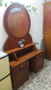 غرفه للبيع • مجال