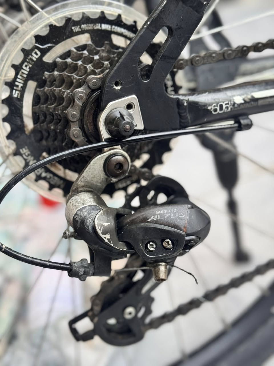 اريد ارواسة شباب شعندك مراوس اتقبل بابسكل كلش نظيف وحلو وموضح بلصور سستم شيمانو بريكات هايدرويلك وباقي التفاصيل واضحه مختم بكل مكان


**إذا كنت صاحب هذا الإعلان وتريد حذفه لأي سبب، رجاءا أرسل رسالة إلى الدعم الفني**