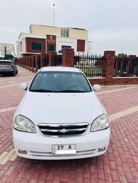 مكفول • ٢٠١١ • ١٧٠٠٠٠