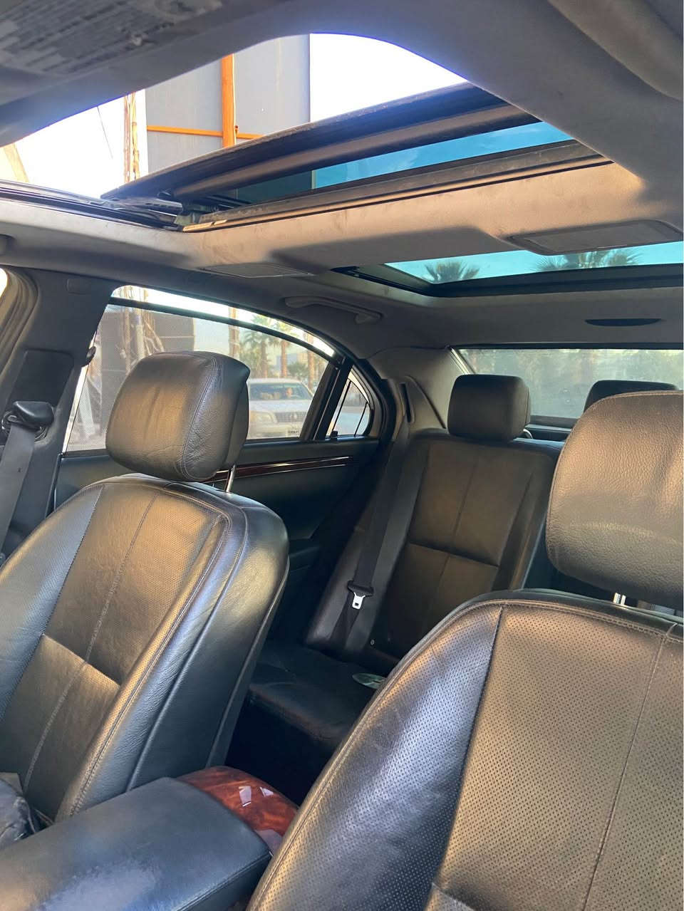 Mercedes 550 
شکڵ مایباخ
کەڤەر گۆراوە بە براوە ئەیفرۆشم
بەس شانەکانی بۆیاخە بۆ جوانی 
بێدەعم و لێدران 
گۆڕینەوە بە سەیارەیەک بە دڵم بێت
کوشن خەزن مۆد 
کوشن هیتەر کارەبای
ئاوێنە هیتەر
دەبڵ چوپ 
٥ پەردە
پانۆراما
ساڵۆنسا بەرمەجە
ئاوێنە ئەوتۆ
ڕادەر حاسە
پانۆرامە
دەرگا شەفت 
دەبڵ ئەکسل
95$
سلێمانی
***********
***********
Wats app السليمانية, العراق
