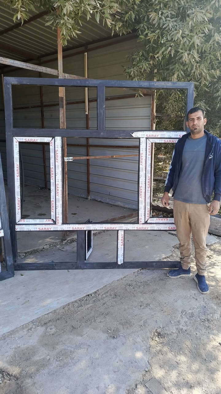 السلام عليكم شغل اليوم شبيابيك السراي التركي انسب الاسعار وتدللون علينه
***********
***********
