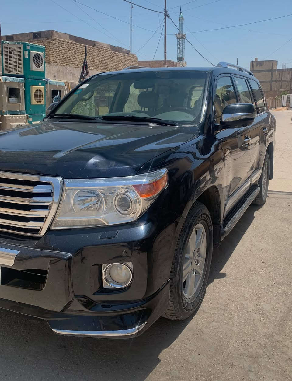 لاندكروز
مديل ٢٠١٤
صور سونار مرفقه 
رقم بغداد ب اسمي 
بريم اصل
سعر :335 بيهة مجال قليل  
للاستفسار: *********** 
فقط شراي يتصل
