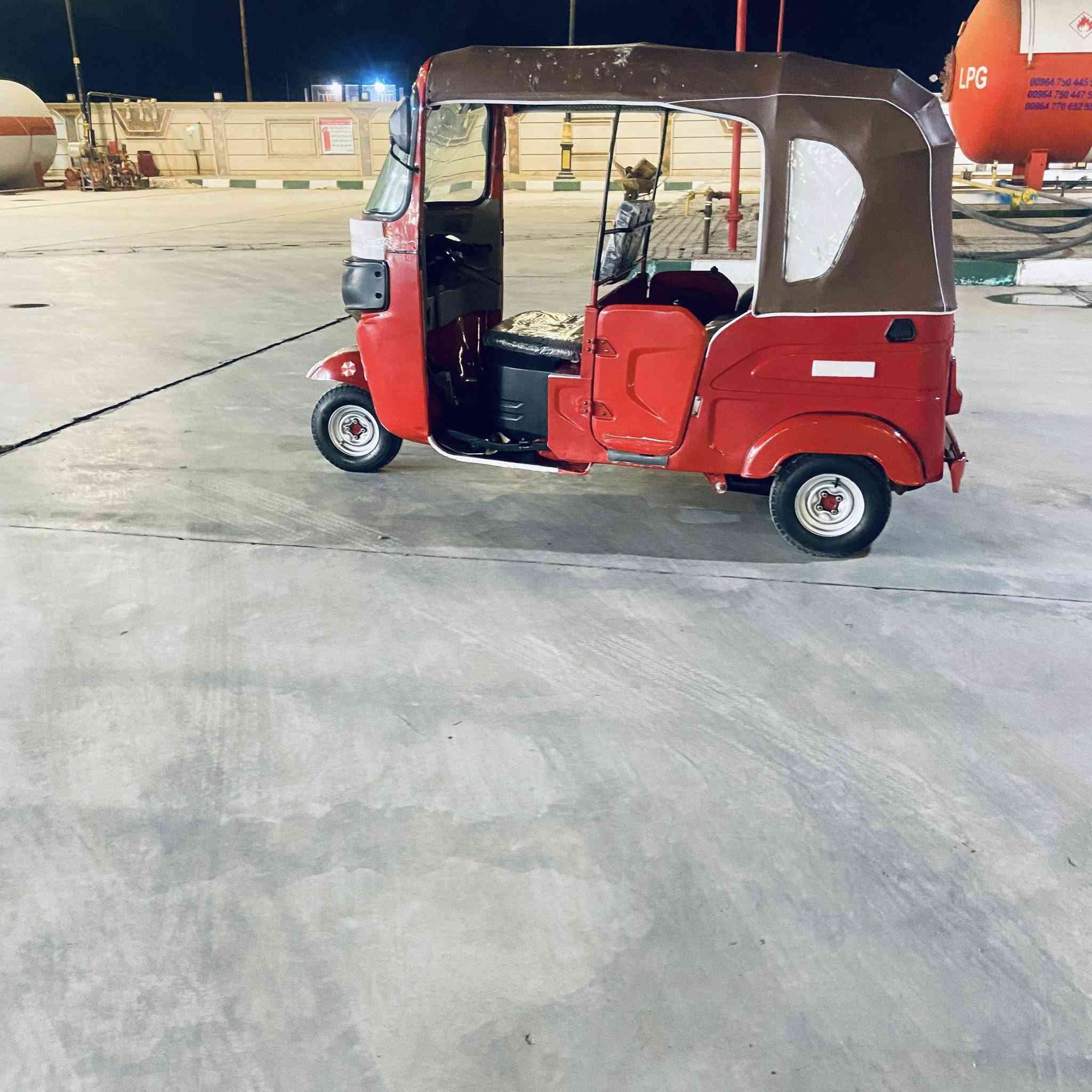 يالله تكتك 2022رقم بصره حالين تكتك ميسان المجر تكتك كفاله عامه كشر ومكينه تكتك جديده كلش مال جناي سعر 8800.مو شراي عبر المشور ***********
