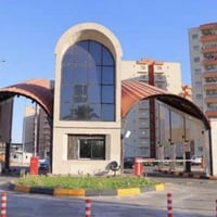 شقق للبيع في مجمع الزهور سكني على سريع محمد القاسم قرب بغداد الجديده ب...