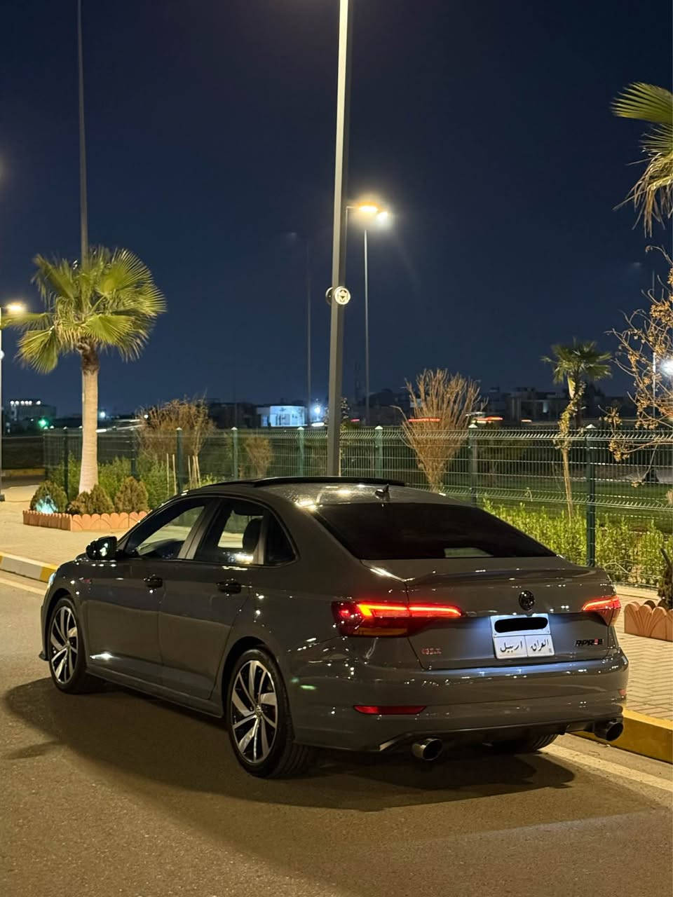 GLI Outobahn 2019 

پانؤراما گيچ الكترؤني شاشه گه وره 
گوشن جلد گوشن خه زن گوشن هيته ر گوشن سارد 
رادار ٤ تايه خاويني له بنه بي مسروفه 
 به ردي گزؤز ته بريت رادار به شه رت 
لايت و راديته بيلادي گير مكينه كاره باييات هه مووي به شه رت پشت و پيش كه پس ده حاميش بيلاديه ده حمي زؤر خفيفه يه ك ده رگا صبوخ له گه ل ٢ په له ايرباگ به س شان ته قيوه سوكان و ده ژبوول به شه رت سه نه وي به سه ر نه چووه هه زه ي نويه ژماره موبايل داناوه گه ر موشته ريت په يوه ندي بكه له خزمه تم 
*********** واتس اب له سه ره أربيل, العراق
