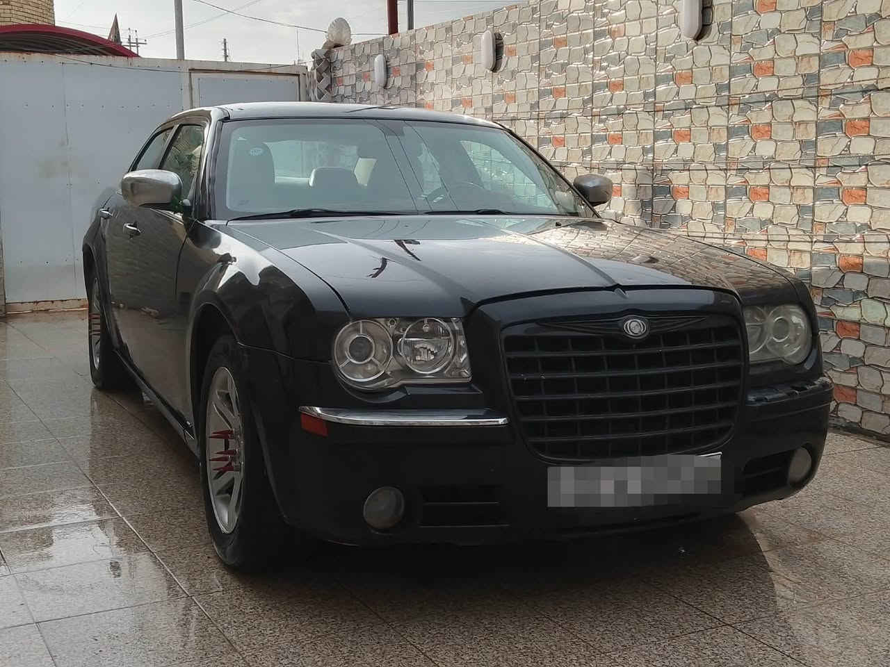 السلام عليكم ورحمة الله وبركاتة 
اوباما ادوات كصه جنطه
متوم شمالي شغل مضبوط 
موديل 2010
المحرك 3500
السياره جاهزه ما بيهه اي نقص 
داخل جلد بيجي
تبريد تدفئه 
لايت زنون
ستيرن كهرباء
كشنات كهرباء
مضخم صوت 
للاستفسار ***********
العنوان ناصريه
السعر 35
