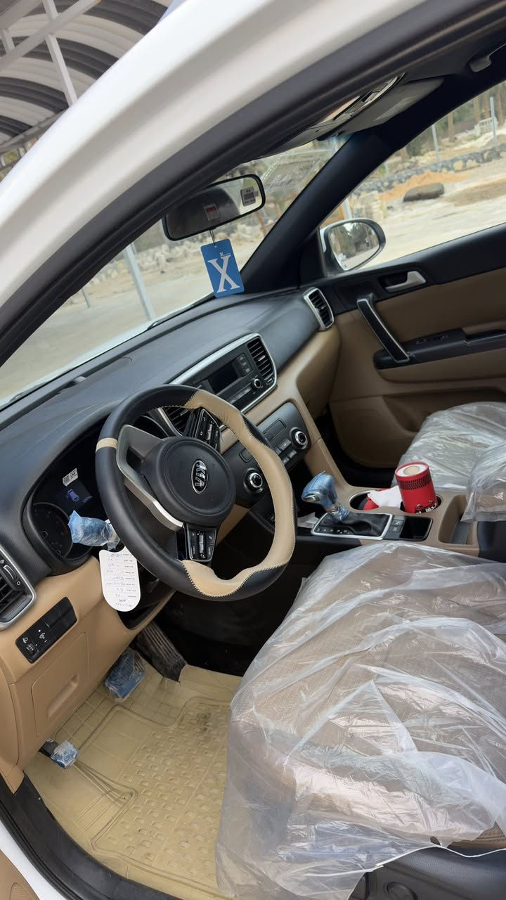 للبيع سبورتج ٢٠٢١ خليجي ماشيه ٥٣ السعر ٢٠٨ للاستفسار ***********
