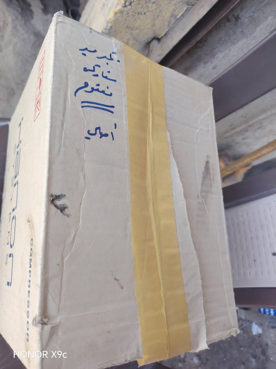 كمبريسر جديد ومال كصه مال ستاركس. 
فان امامي
 راديتر ستاركس 
فلتر ستاركس قطعتين 
صوندات دفع ستاركس اصليه وبلاديه 
بخاخ ستاركس اصلي 
مكاني الحله. مدينة القاسم قرب المدريه مال شرطه 
***********
