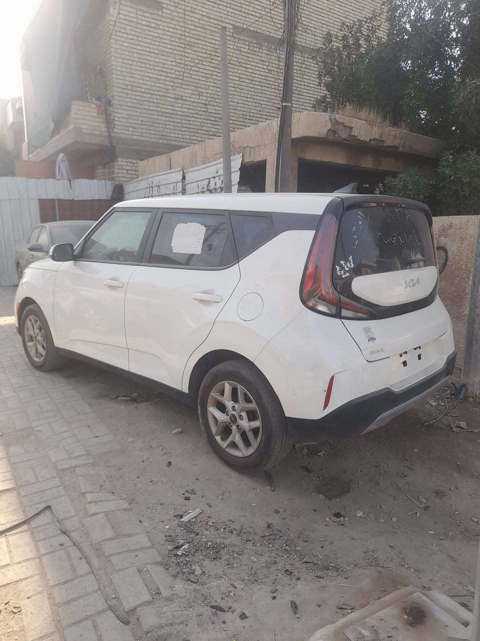 السلام عليكم كيا صول موديل 2024دخول جديد بسمي بدون رقم حادثها تبديل بنيد وصبغ دعاميه نفس الون مواصفاتها المعروفه دخول جديد  بدون بدون رقم السعر 152 وبيها مجال للطيبين ولماتفيده يدعيلنه بلرزق  مكان السياره بغداد البلديات الاتصال برقم***********
