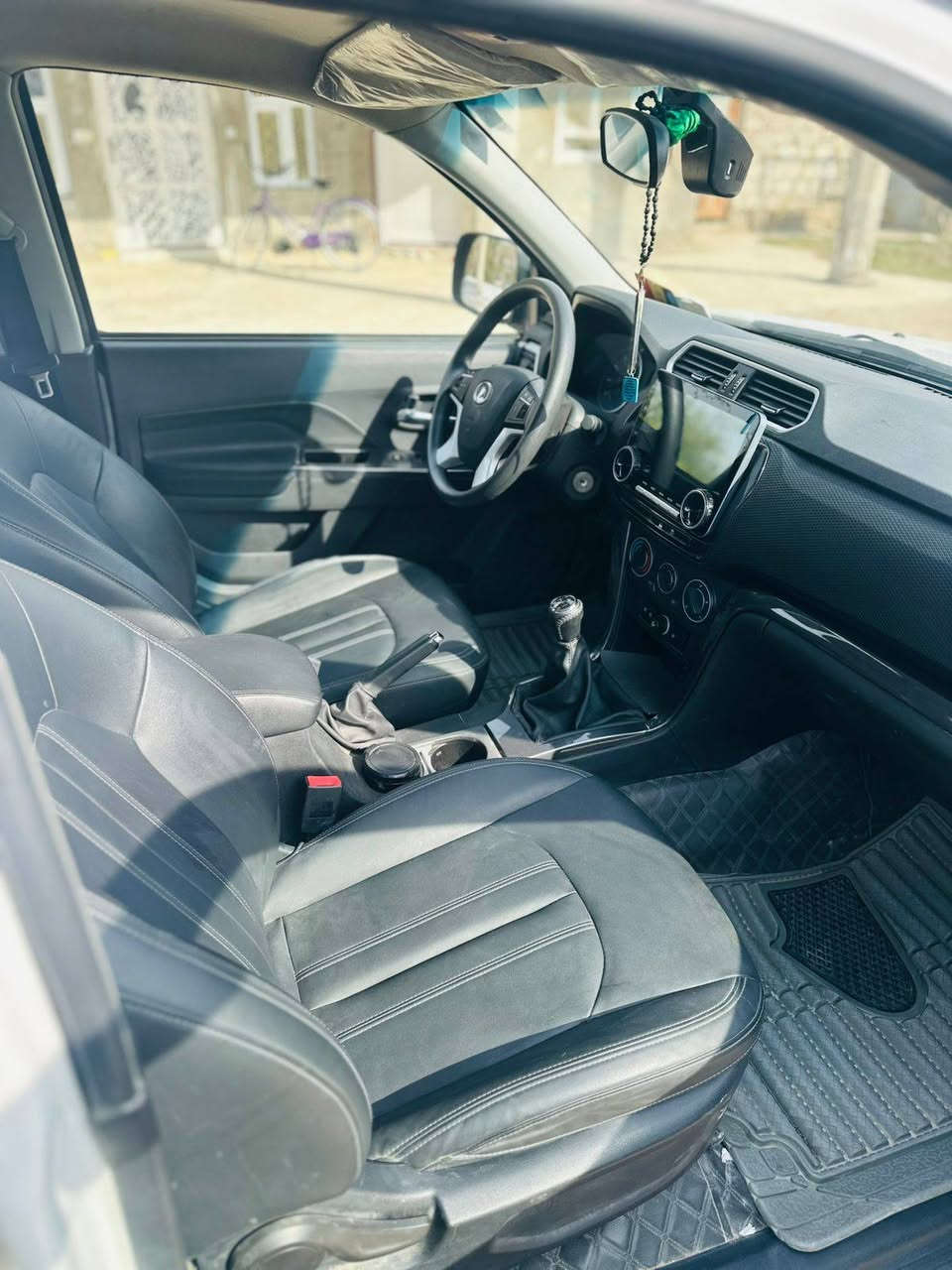 السلام عليكم سياره البيع كريت ويل 2025 مكفوله كفاله عامه ماشيه 39 المدور يمته ماتريد اني استلمته ورقمته السعر على الاستفسار ***********
