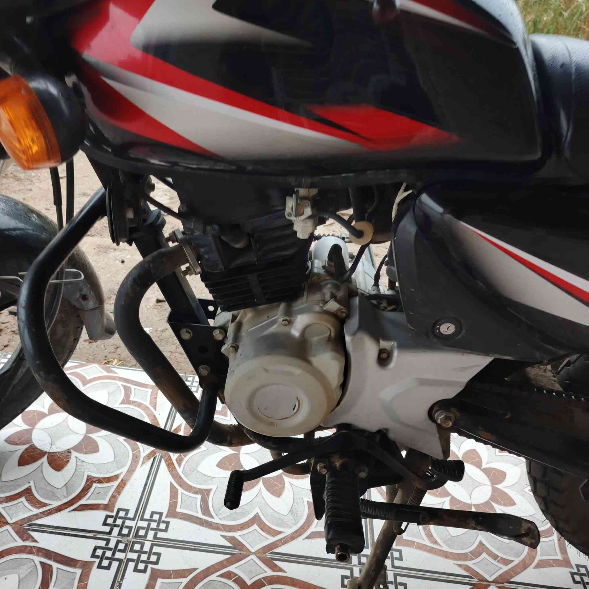 سلام عليكم درجة هندي البيع مديل 2021 مكفول مكان كوت حي الجهاد ***********//  ***********
