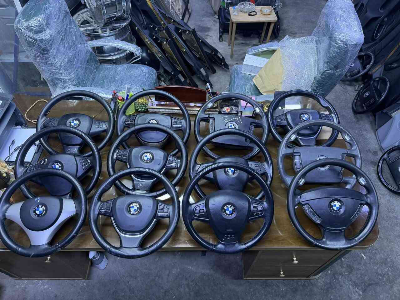 بمناسبه نهايه السنه 2025
مع وبداية سنه 2026  ان شاء الله سنه خير على جميع الشعب العراقي بكل طوائفه 

تعلن ادوات شيخ الجبلBmw

عن عرض مستمر لحين نفاذ الكميه 

درك ستيرن X5+E65+F01+F02+F10+E60

السعر  20000 الف دينار  فقط 
اكرر السعر 2️⃣0️⃣0️⃣0️⃣0️⃣الف دينار 

يوجود توصيل لكافة المحافظات 

السعر السابق 45000  السعر الحالي 20000

للحجز وخدمة التوصيل اتصل على الرقم 
*********** ابو جبل 

العنوان  بغداد مجمع مشن مجاور عبود ابو التبريد
