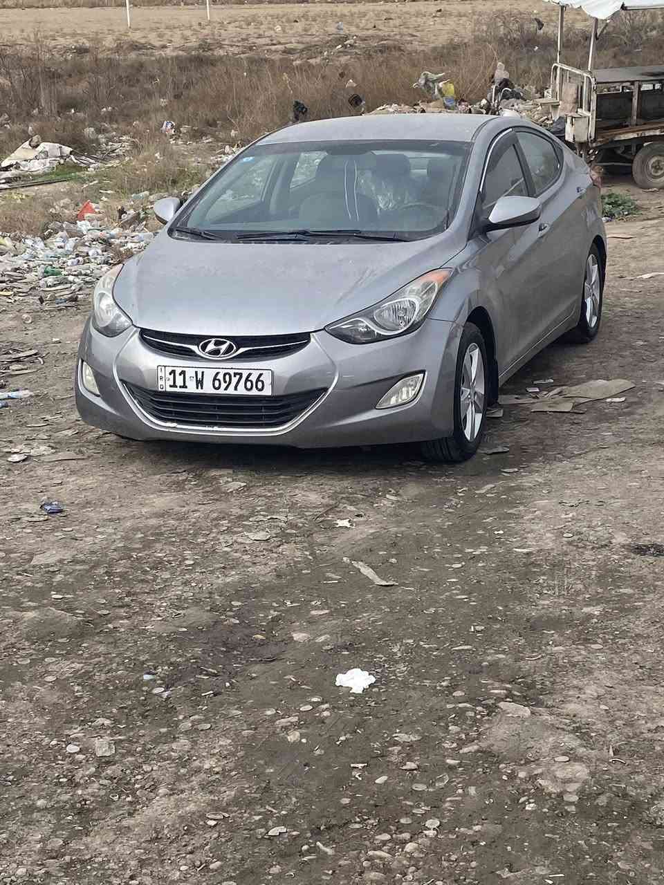 سلام عليكم لانتره للبيع موديل 2013وارد امريكي سياره خير من الله بارد بل باب سايق وجاملغ الخلفي مكاني بغداد المحموديه السعر 100وبيه مجال رقم بغداد نكليزي سياره بسمي تحويل مباشر رقم( ***********)(***********
