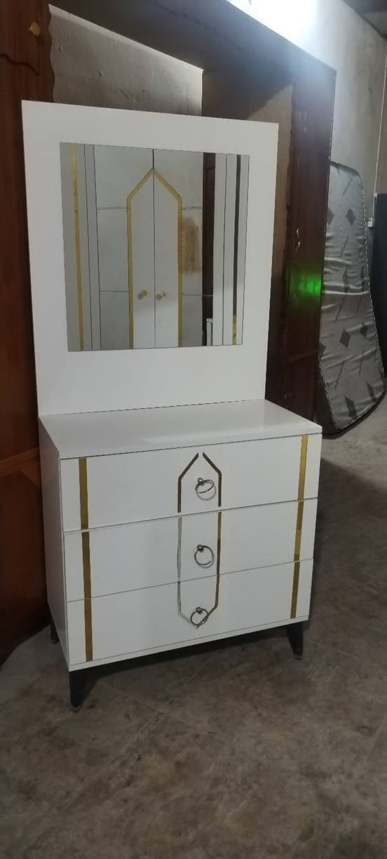 كنتور مع ميز تواليت تركي نضيفات لوووك جلولاء مدخل سيطرت المعسكر هاتف *********** وات ساب متواجد ملاحضه علما نشتري مستعمل ونراوس كل شيء خناقين, ديالى
